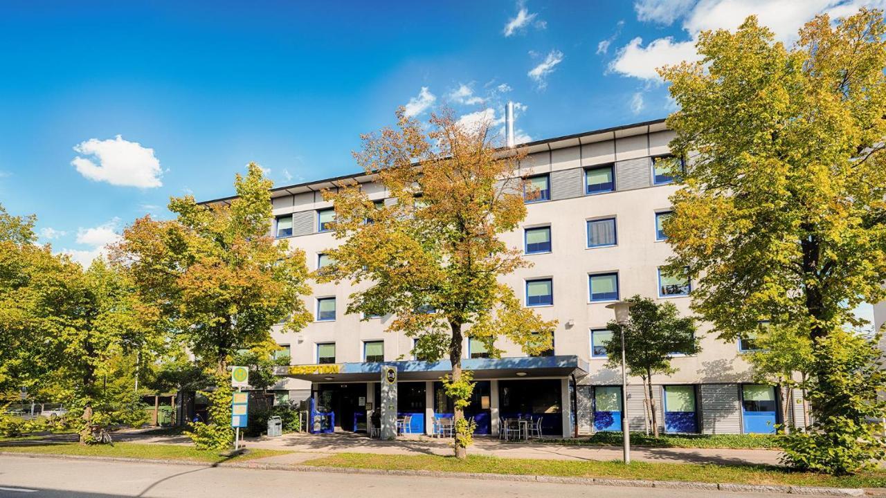 B&B Hotel Muenchen-Garching Garching bei München Eksteriør bilde