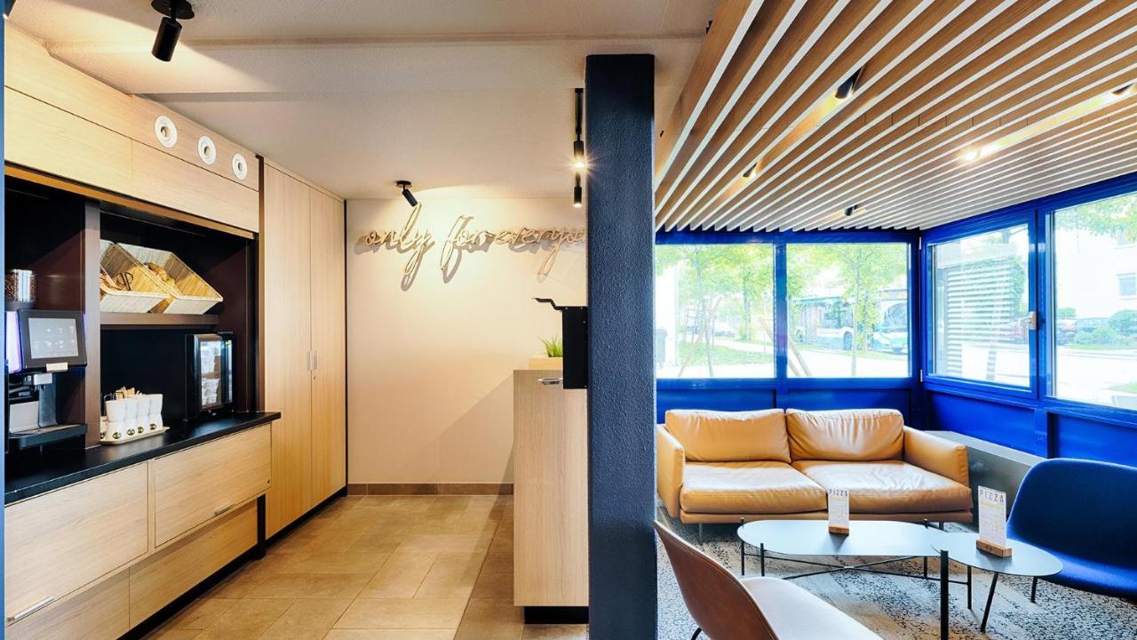 B&B Hotel Muenchen-Garching Garching bei München Eksteriør bilde